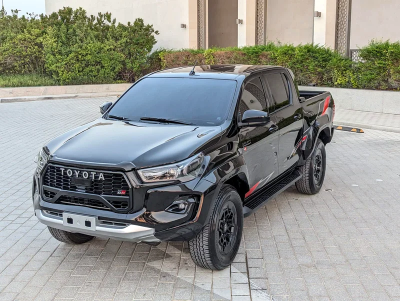 TOYOTA HILUX 2020 FACELIFTED 2025 GR SPORT FULL OPTION GCC IN EXCELLENT CONDITION63612449772803111