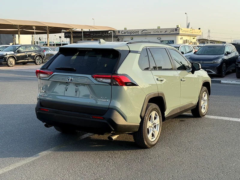 2021 TOYOTA RAV4 XLE HYBRID 4x4 FULL OPTIONS IMPORTED FROM USA63699051740547113