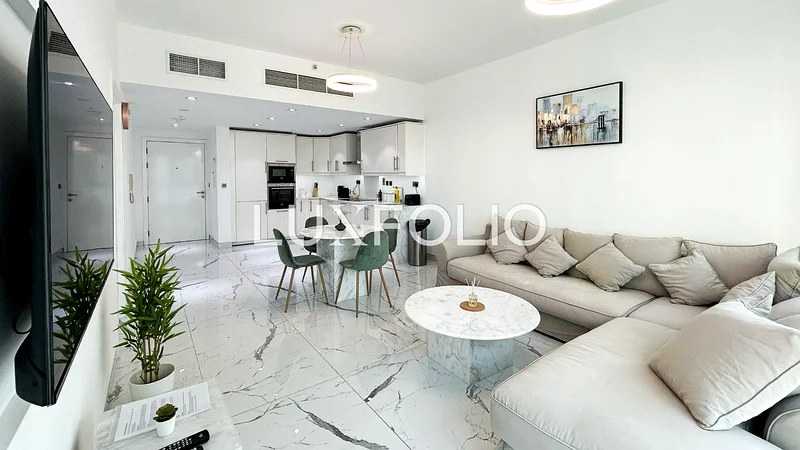 FULLY UPGRADED | VACANT | MARINA VIEW64036623802371110