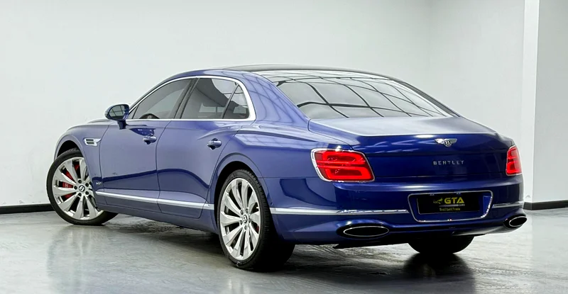 2020 Bentley Flying Spur W12, Oct 2025 Agency Warranty + Service Contract, Agency FSH, GCC63613465055363113