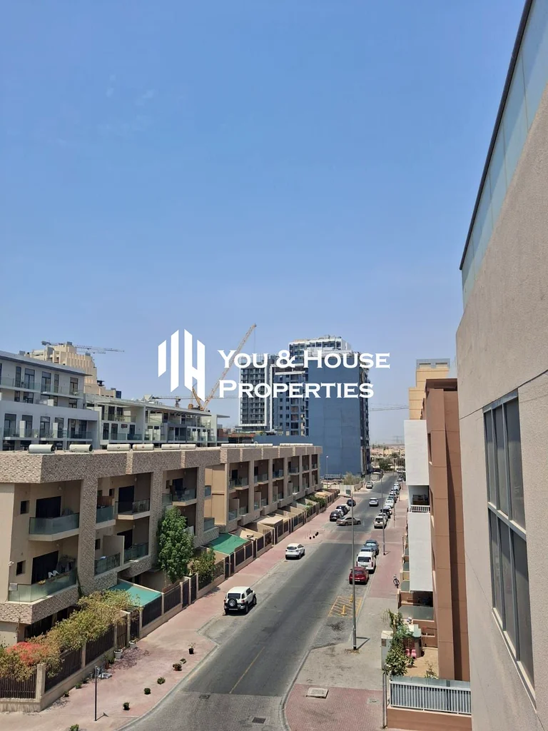 استوديو عالي الجودة I تخطيط مذهل I اتصل بنا الآن63784244412673112