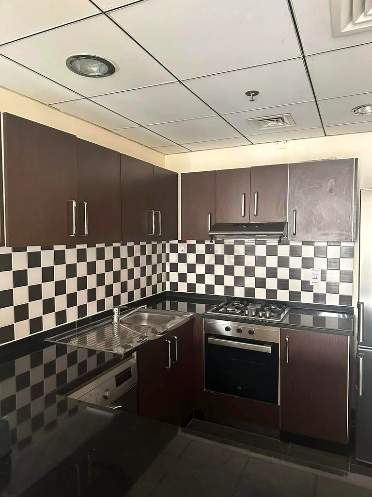 غرفة صغيرة للإيجار في تيكوم بارشا هايتس63797093321985114