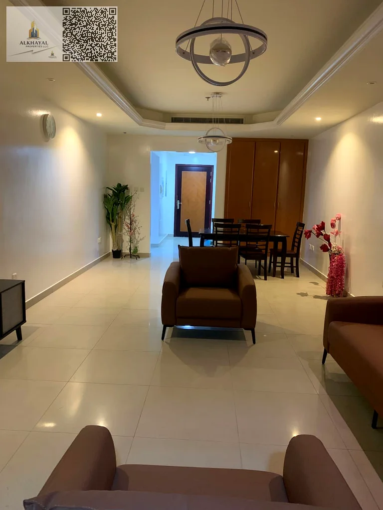 شقة برج كورنيش 2 غرفة نوم + غرفة خادمة للبيع63870977490946114