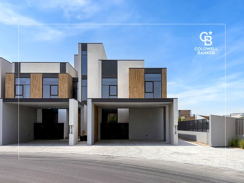 4 BEDS+MAIDS | LARGEST PLOT WITH PRIVATE GARDEN63732955944963114