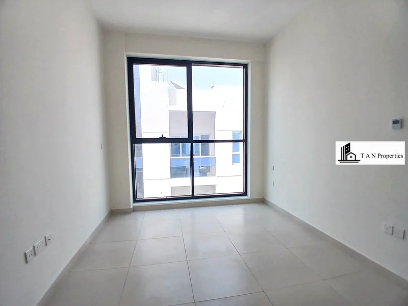 مبنى جديد بالكامل || بالقرب من المترو || ستوديو واسع63809188163841111