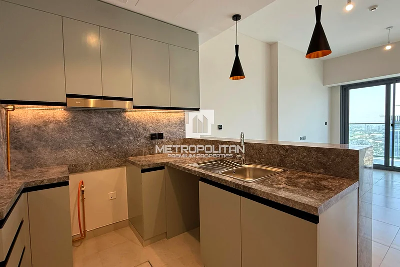 Brand New 1BR+Store/study | Golf Gate, DH163973050927361111