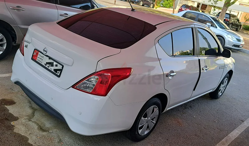 Nissan Sunny 1.3L
2020 Model GCC Specification 64415 Km63612796020227111