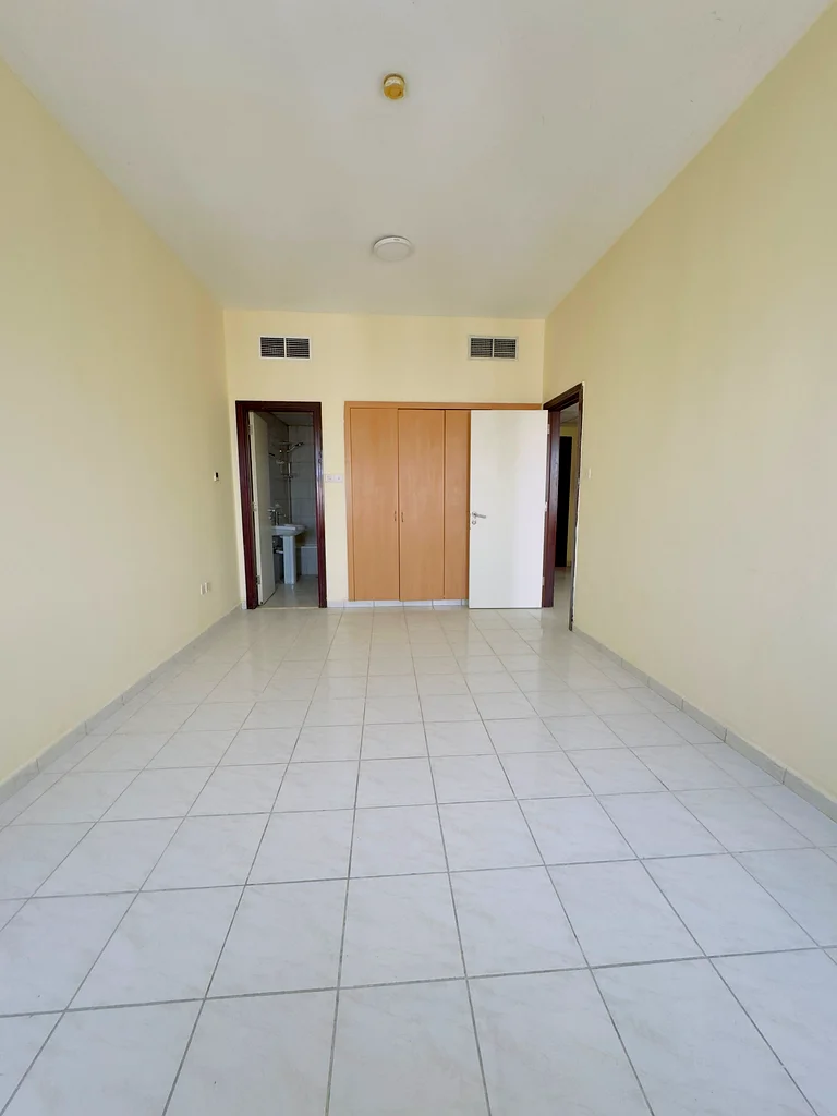 Vacant 1BR | Spacious | Italy Cluster63992295080835112