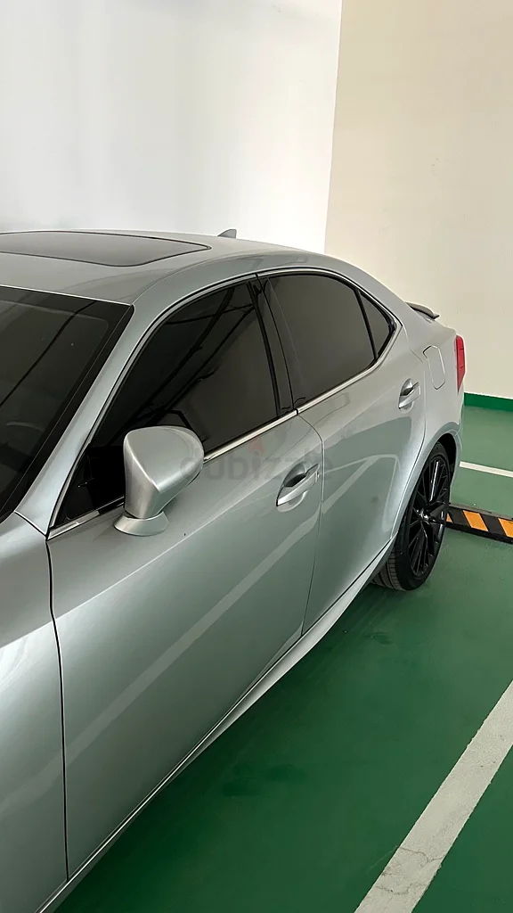 Lexus IS 200t 201763612074415363114
