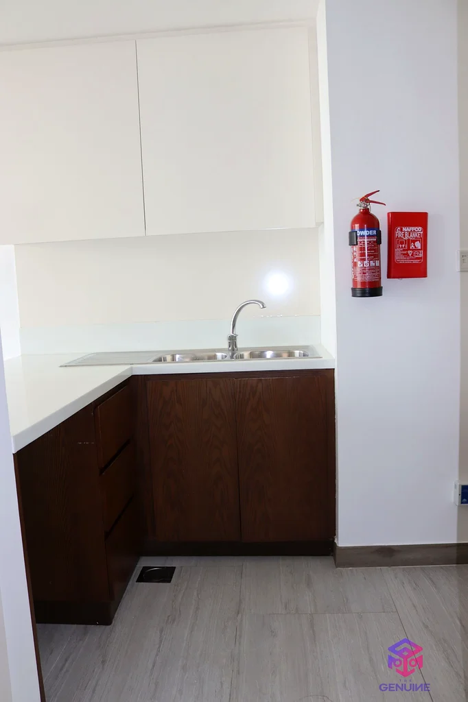 Vacant | Bright Unit | Open-Corner View63781309613058113