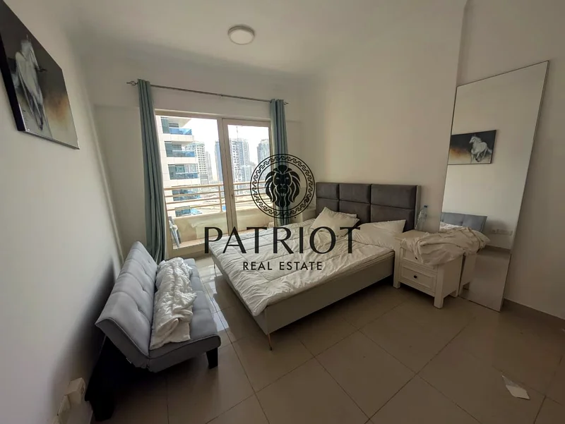 Spacious | Partial Marina View | Prime Location | Vaccant | available now63774514433155114