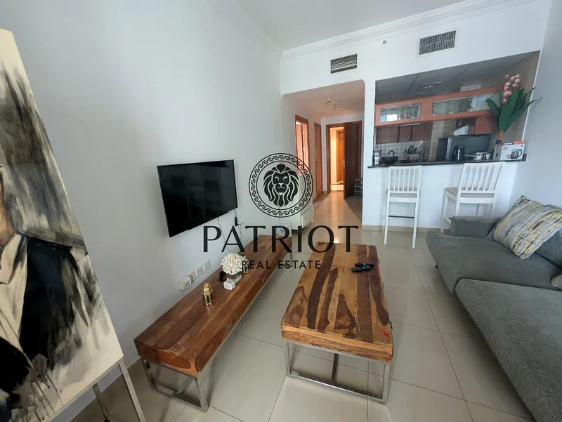 Spacious | Partial Marina View | Prime Location | Vaccant | available now63774514433155111