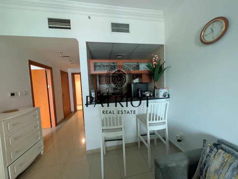 Spacious | Partial Marina View | Prime Location | Vaccant | available now63774514433155112