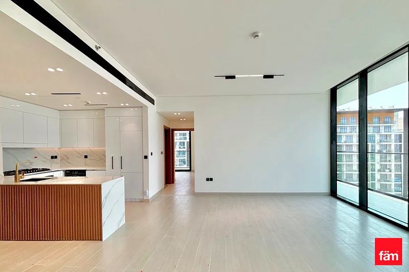 Exclusive Unit | Spacious Layout & 2 Parking63784938588803110