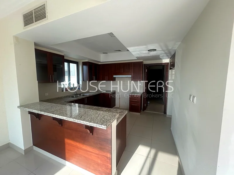 Single Row | Prime location | Vacant and Ready63727208195713114