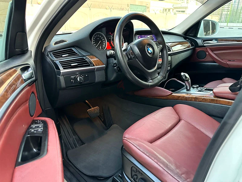 BMW X6 GCC single owner low kilometers63613132496771113