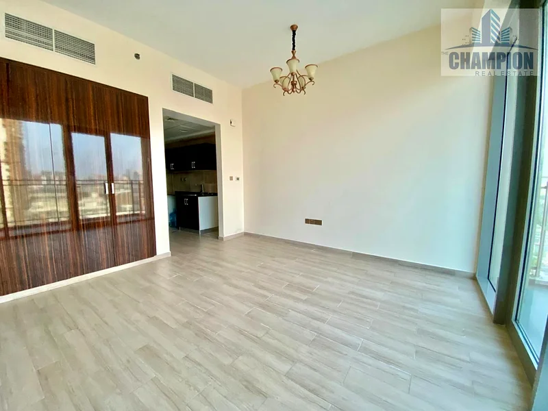 Spacious Studio | Ready to Move | Prime Location63729312177666114