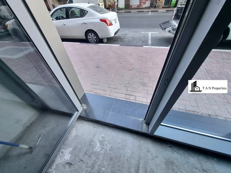 Brand New|Road facing|One month free |Shell & core Duplex shop available63616025132289111