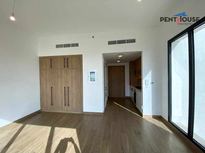 ستوديو برايت | إطلالة على تاون هاوس | شاغر63951421656065113
