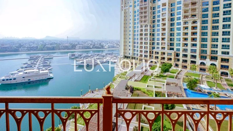 شرفة | نخيل مول | إطلالة على البحر63752567957251110
