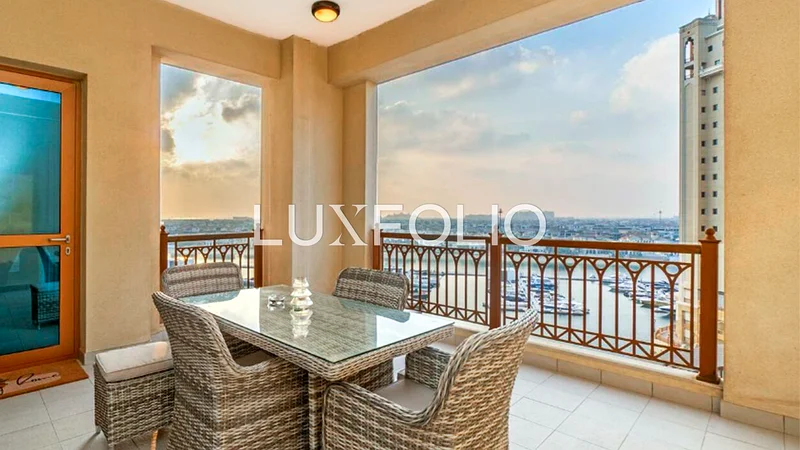 شرفة | نخيل مول | إطلالة على البحر63752567957251112