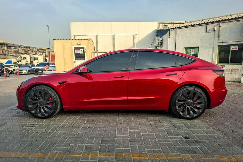 AED 1945/month | 2023 Tesla Model 3 Performance | GCC Specs | Ref#36411563612058860035114