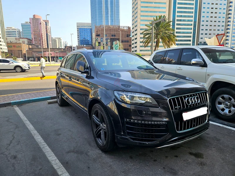 Audi Q7 V6 TFSI 3.0L in Great Condition63612080350211110
