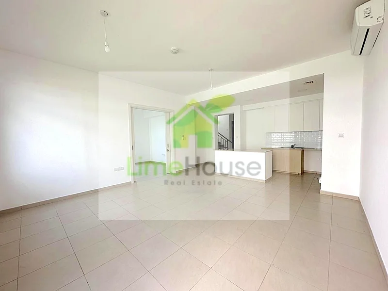 Easy Access to the Community Pool and Park | Currently Vacant63807054474882114