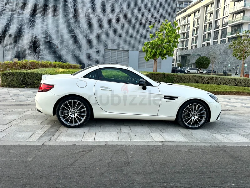 مرسيدس بنز SLC 43 AMG63612087900546111