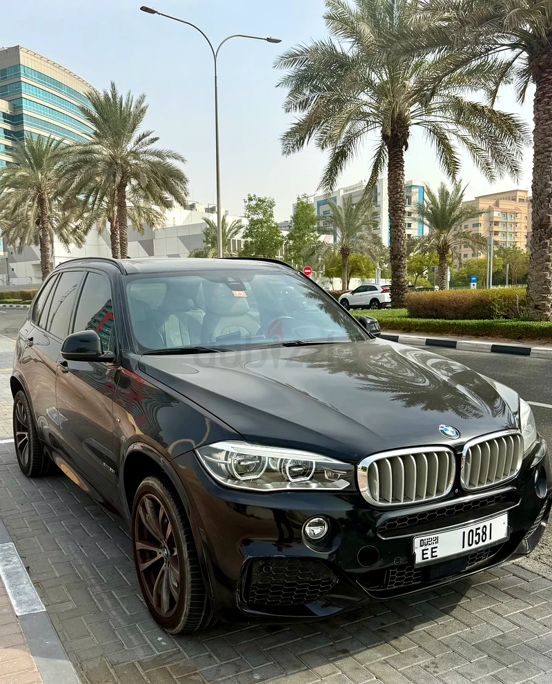 BMW X5 GCC 7 SEATER | ORIGINAL PAINT | NO ACCIDENTS | IMMACULATE CONDITION63612446456579112