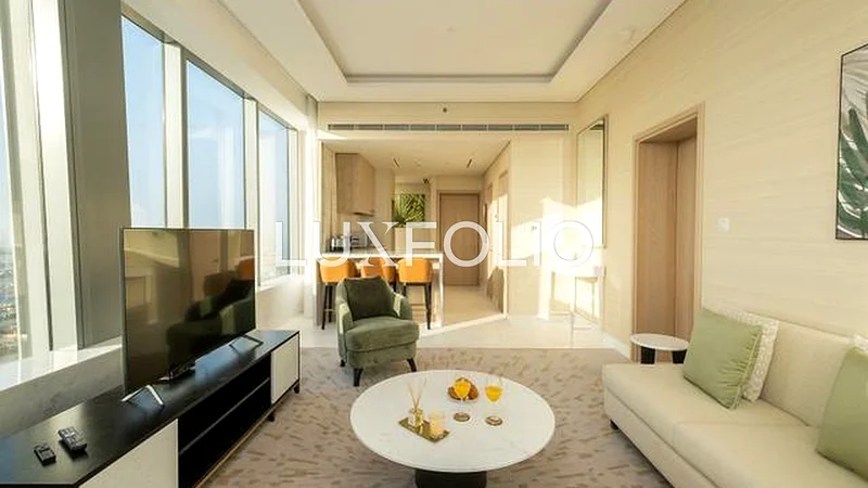 Vacant | Corner unit | Stunning views64007316900865112