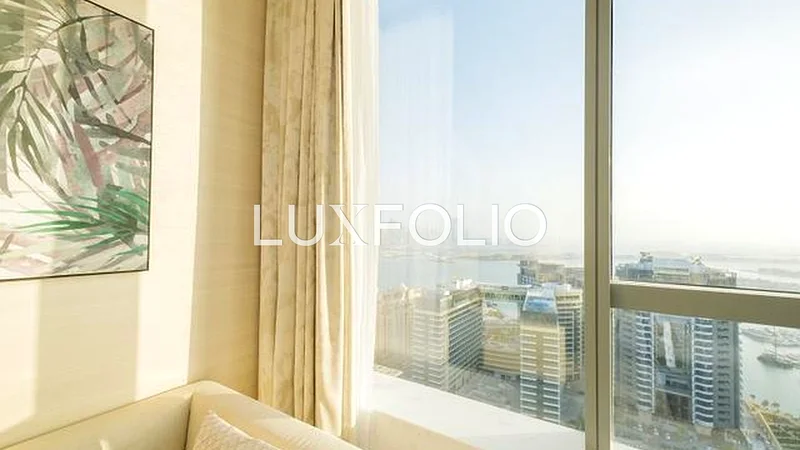 Vacant | Corner unit | Stunning views64007316900865111