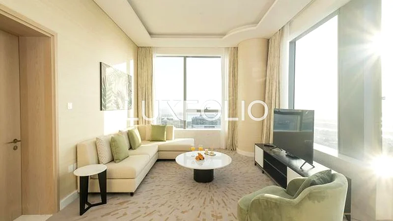 Vacant | Corner unit | Stunning views64007316900865110