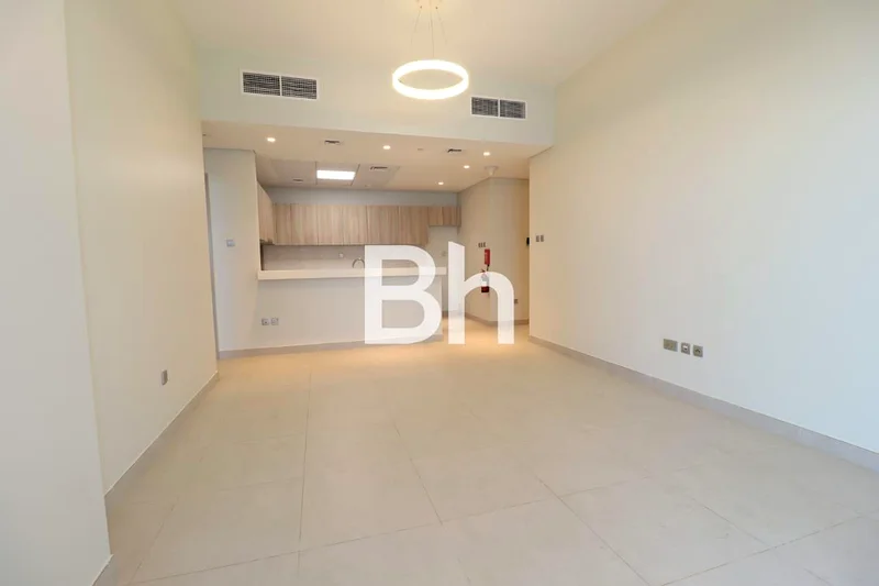 Multiple Options | No Agency Fee | High Roi64043013009282113