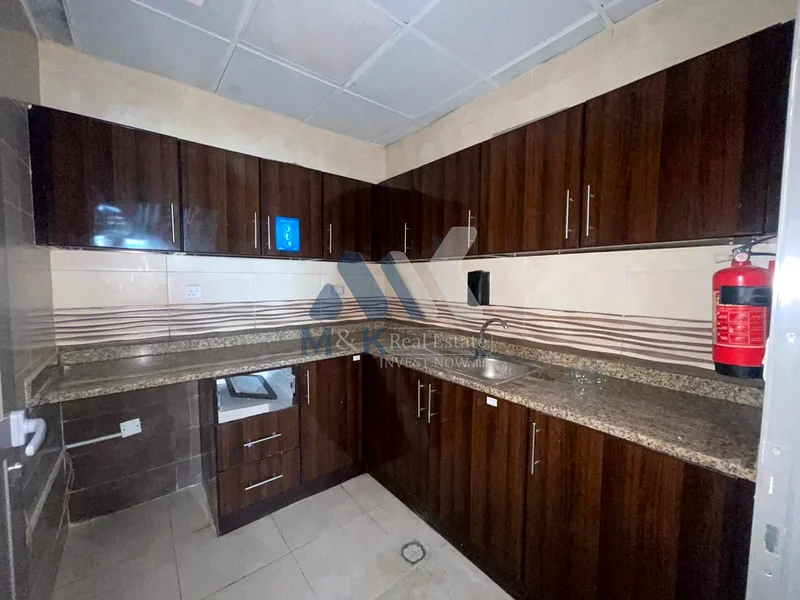 دفع مرن / صالة عرض واسعة وكبرى63615720234626112