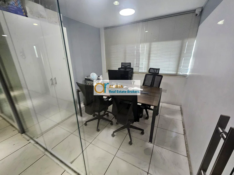 1,250 SQFT Office Available at Al Karama63616024986370112