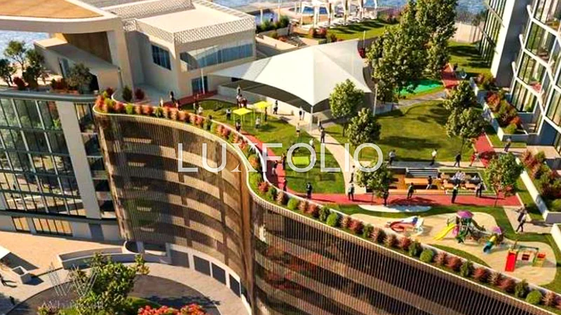 Waterfront View | Large Layout | Maid Room64017405911939112