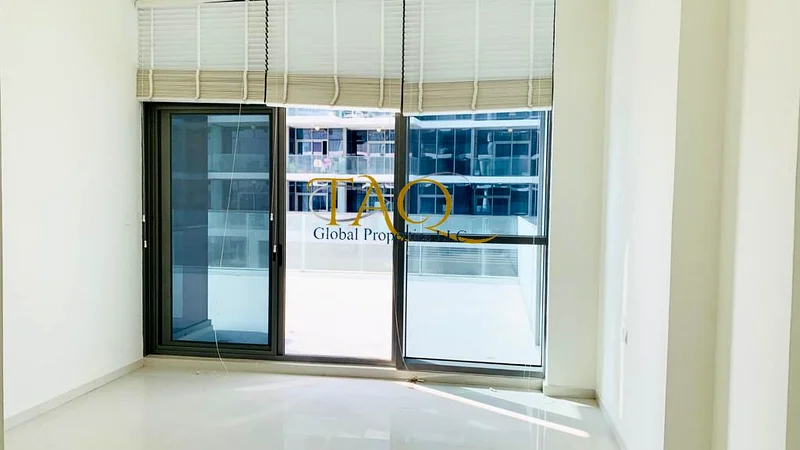 UNIQUE TERRACE APARTMENT 1295 SQFT GOLF PROMENADE63739165802113114