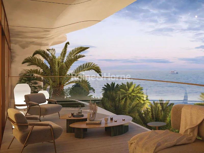 Great Layout  | Beach Access | Prime Unit64008021535874110