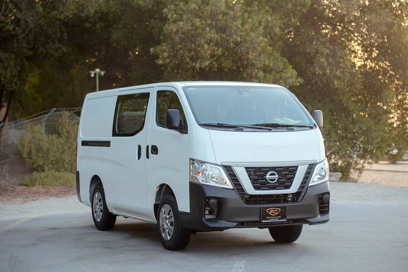 6-Seater Delivery Van | Manual | GCC Specs | Ref#N3141763612793806081111