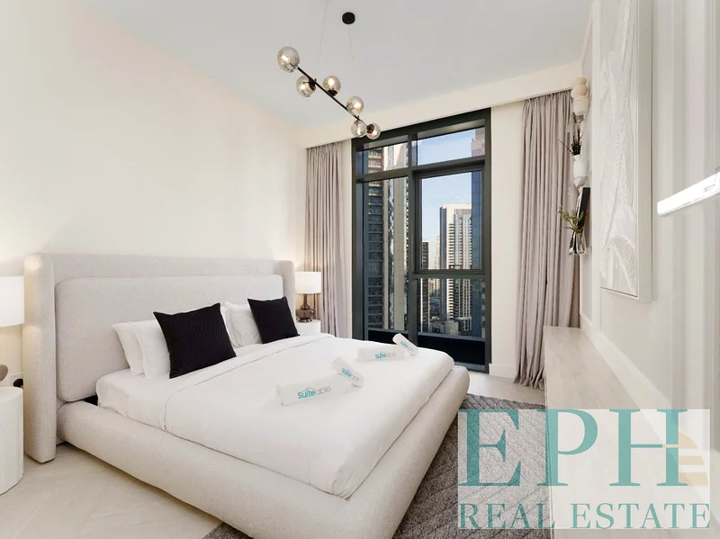 LUXURIOUS | FULLY FURNISHED | TOP-FLOOR CORNER UNIT64025804637314114