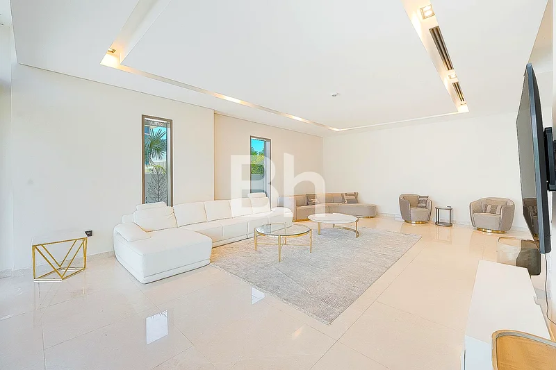 Upgraded | Furnished | Park Backing63753557853314112