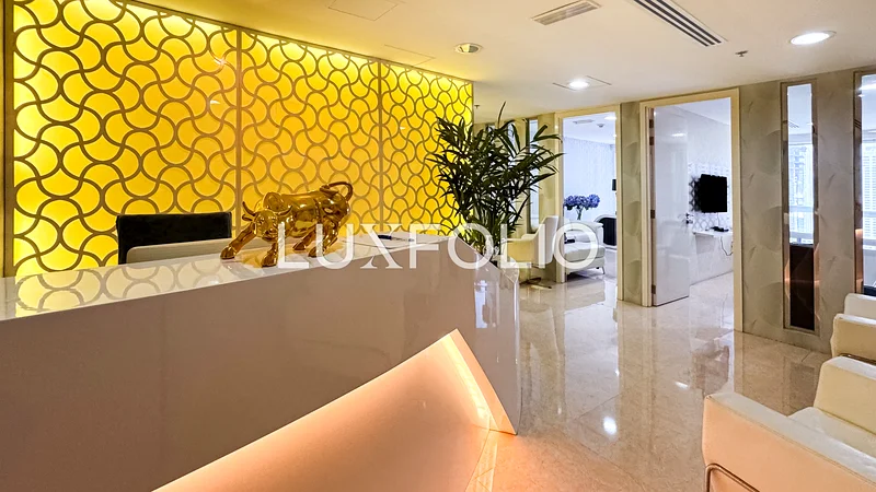 Grade A | Full Lake View | Notice Served63827376906369110