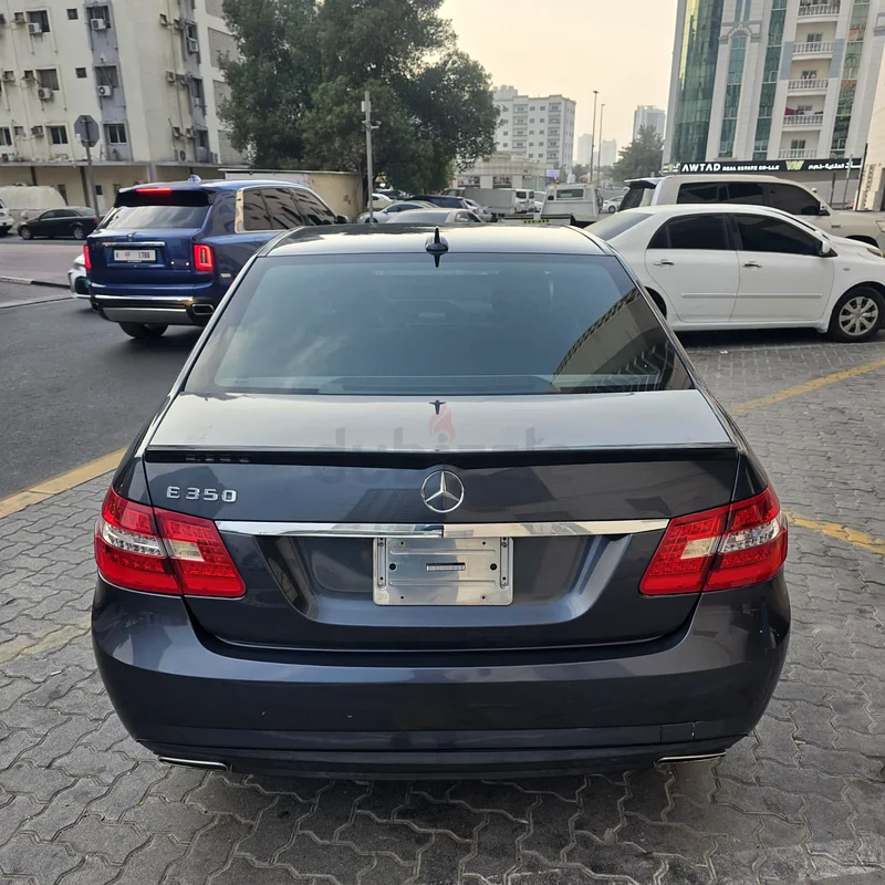 Mercedes-Benz E-Class AMG
2013 ( E-350)63613985634051112