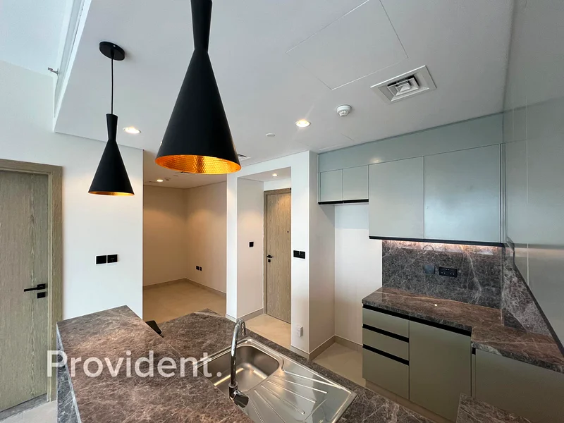 Spacious Layout | High Floor | Golf View63972907448577113