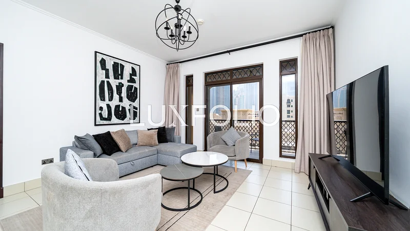 Fully Furnished | Burj Khalifa View | Available Oct63771908573441111