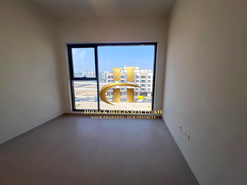 جديد بالكامل | جاهز للانتقال | اتصل الآن63766765038082113