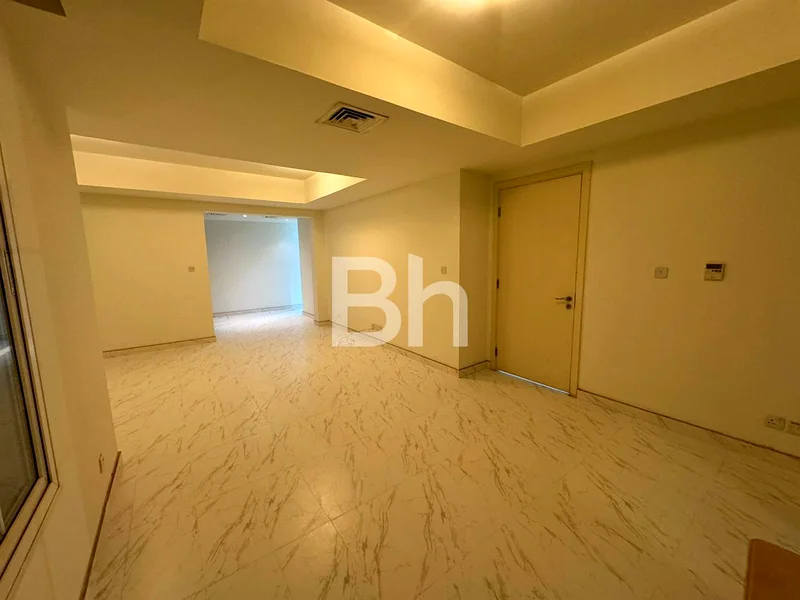 Upgraded | Lake Backing | Large Plot | The Springs63729026094209111
