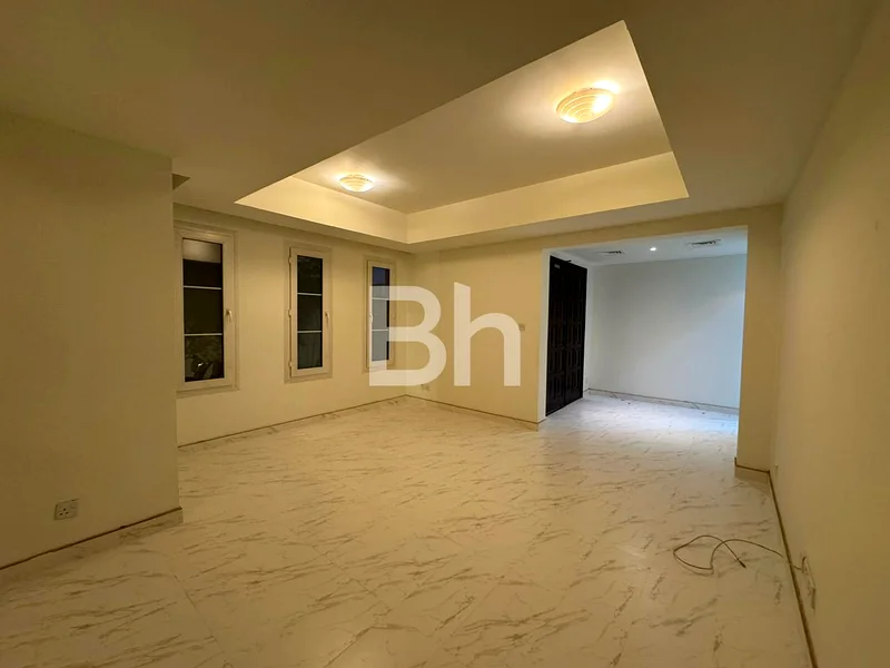 Upgraded | Lake Backing | Large Plot | The Springs63729026094209113