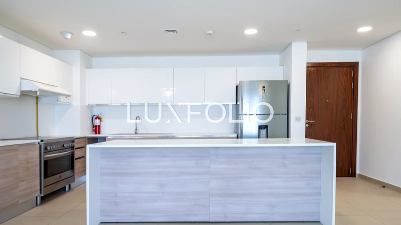 High Floor | Viewing Available | Vacant63927290808067112